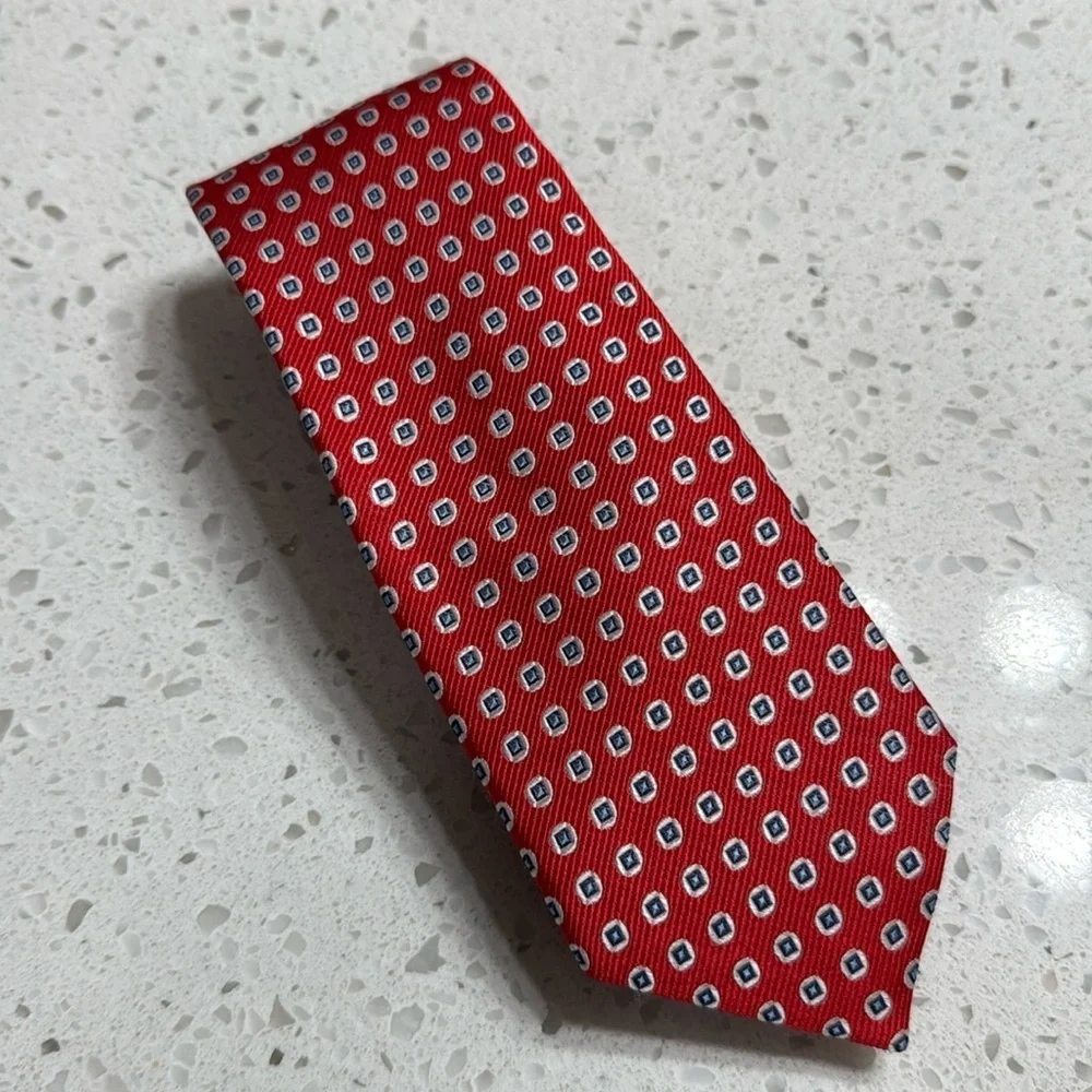 Silk Tie Red/blue/grey dot handmade USA JZ Boulder length 63” EUC preppy classic